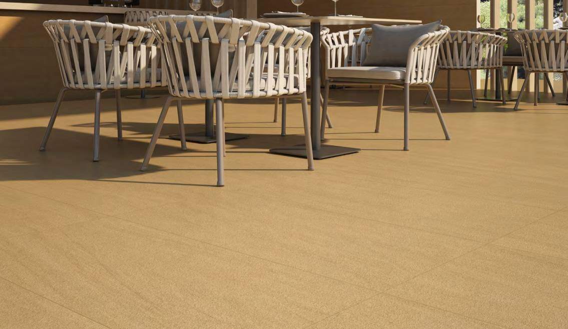 Ambiente con ITT Riad Stone, foto del catálogo de ITT Ceramic